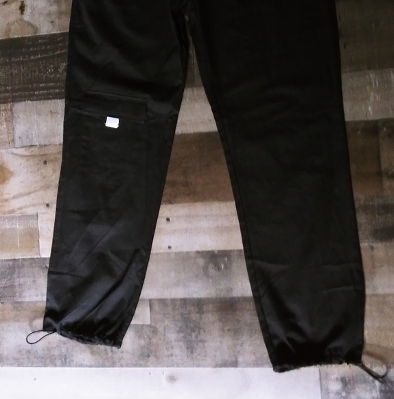 NWT Trendy Black Cargo Pant US Size 6 UK Size 10 - Picture 7 of 8